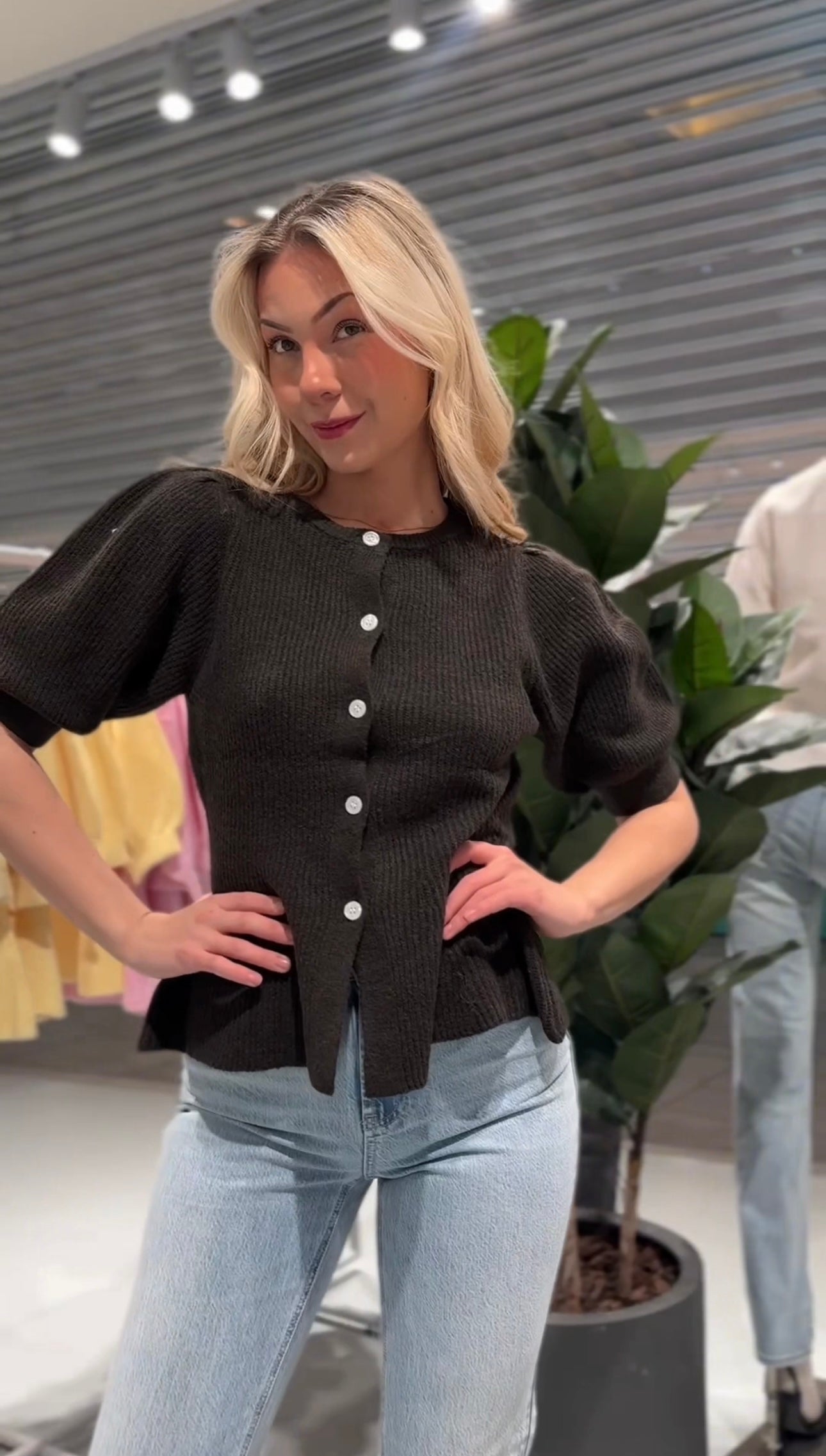 PCSILLY Knit Cardigan - Delicioso